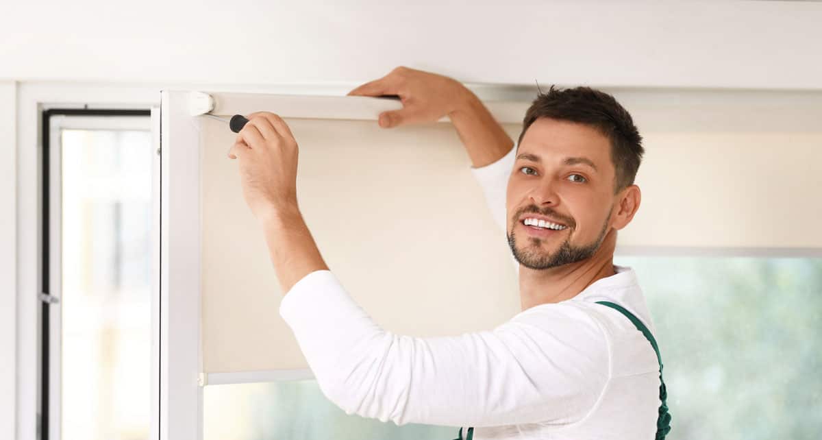 Rollo zum Kleben kaufen und montieren