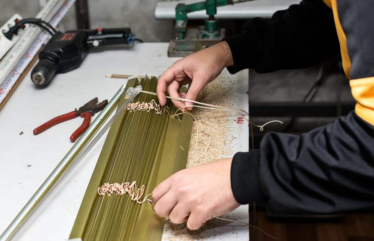 Jalousie ohne bohren in Handarbeit hergestellt bei dersonnenschutz.de